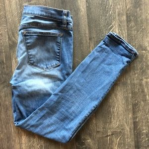 J. Crew light wash denim women’s size 28
